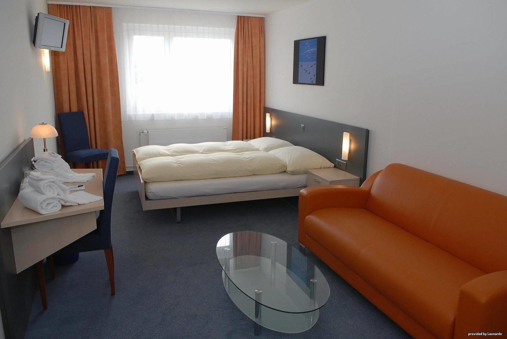 Airporthotel Grenchen Kültér fotó